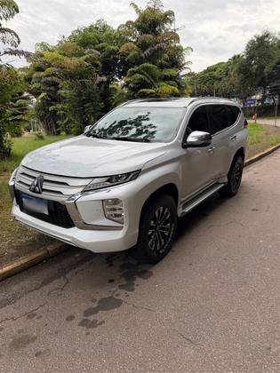 MITSUBISHI PAJERO SPORT 2.4 16V MIVEC TURBO DIESEL HPE AWD AUTOMÁTICO